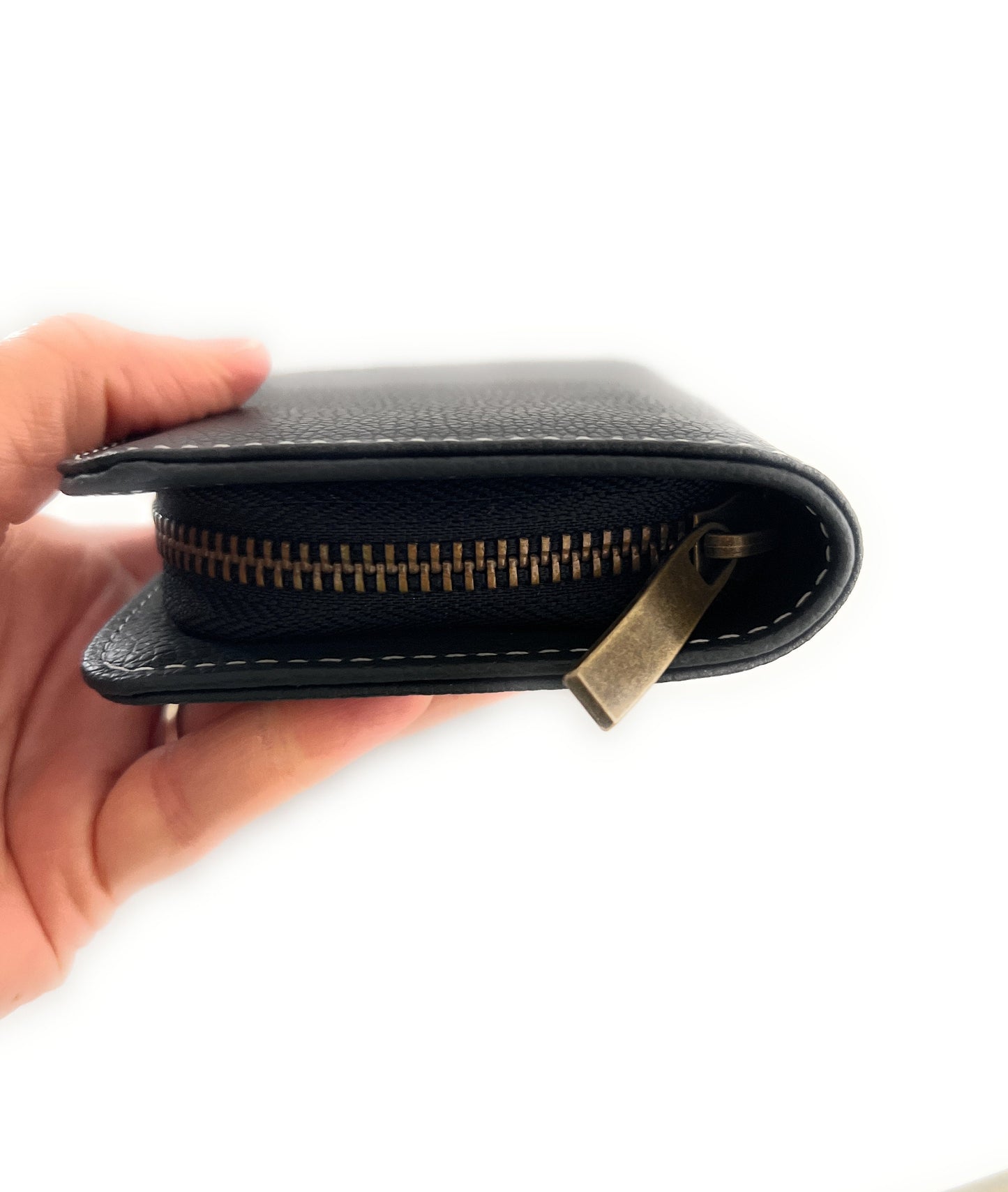 Luxury Crypto Wallet Case Compatible with Ledger Nano X/S/S plus – Protective Vegan Leather Hard Case Wallet for Crypto and Nfts